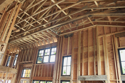 House-Construction-Tall-Wall-Framing