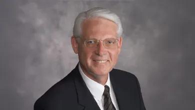 10-APA-President-Dennis-Hardman-2005-2014-3x2